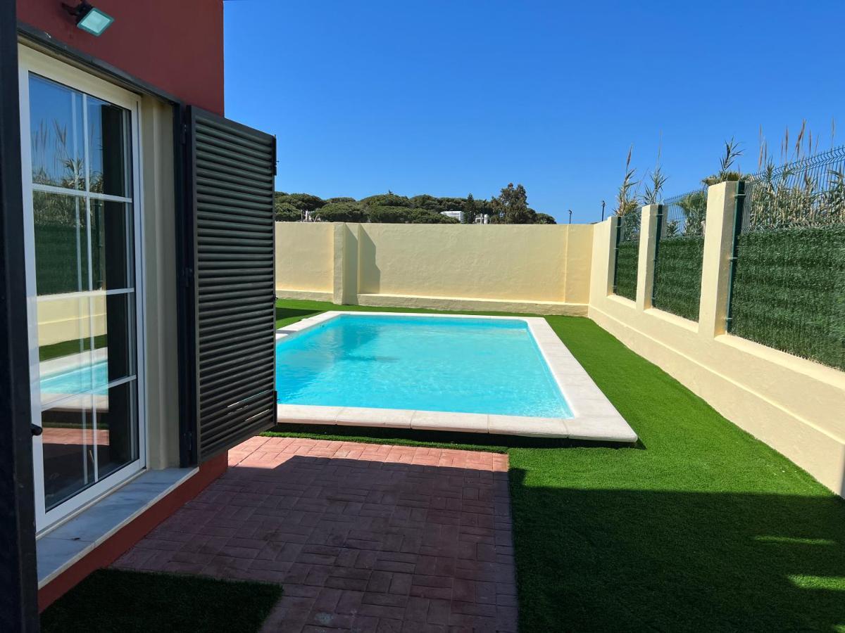 Вилла Casa Piscina Playa Barrosa Delfin 6 Чиклана-де-ла-Фронтера Экстерьер фото