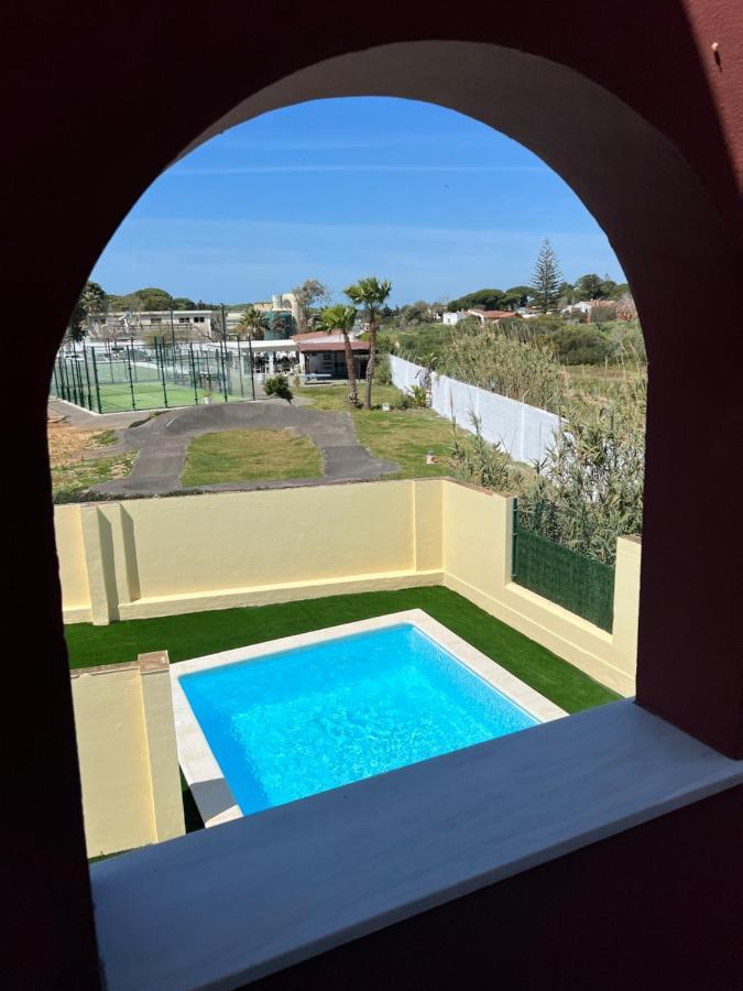 Вилла Casa Piscina Playa Barrosa Delfin 6 Чиклана-де-ла-Фронтера Экстерьер фото